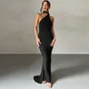 女性のファッション2023夏の新しいラインビューティーバックレスプリーツスリムフィットソリッドノースリーブドレス女性2ピースドレス