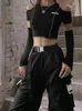 Koszulka damska Goth Dark E-Girl Style Patchwork Black T-shirts Gothic Otwarty Rękaw ramię Y2K Crop Tops Ruffles Hem Hip Hop Techwear Women Tee 230522