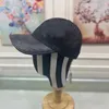 Top qualità popolare berretto a sfera fragola tela moda casual designer cappello da sole sport all'aria aperta fionda da uomo famosi occhiali da baseball