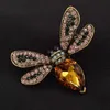 Pins Brooches Water Diamond Vintage Bee brooch Big Insect brooch Female Autumn Winter Gift G220523