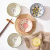 Tigelas de cerâmica de 4,8 polegadas Pratos para servir utensílios de cozinha Ramen Talheres Pratos de porcelana da China