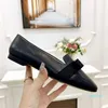 Bawtie Buckle Shoes Designer Diamond Silk Loafers Black Flat Heel Женская вечеринка узел и универсальные банкет