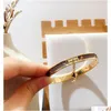 Pendants Pendants Bangle Bracelets de mode en gros Femmes Femme Designer Lucky Letter Jewelry Tox Leather 18K Gold plaqué en acier inoxydable