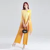 Women's Two Piece Pants Miyake Pleated Dress Sets Women 2023 Summer High Fashion Suit Crewneck Gradual Color Change Top Wide Leg