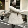 Женские траншеи Coats Winter Big Fur Witchded Padded Jacket 2023 Стиль корейская модная талия в средней длине.