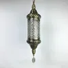 Lampes suspendues Asie du Sud-Est Romantique Rétro E27 5W Fer Abat-jour En Verre À La Main Creux Soigné Artisanat Cylindrique Lumières Lanterne Turque