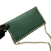 Plaj kadın valentiinoz çanta çanta yeni lüks çanta çanta çanta çanta tasarımcısı perçinli crossbody metal moda büyük kapasiteli deri çanta e06g