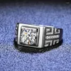 Bagues en grappe Argent Excellent Test de diamant taillé Passé 1 D Couleur Haute Clarté Moissanite Grande Bague Pour Hommes 925 Vintage