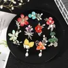 Pins Brooches Shell and pearl flower brooches Women's elegant crystal brooches Wedding jewelry High quality brooch jewelry accessories G220523