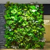 Decoratieve bloemen Aangepaste kunstmatige plantenwandpanelen groen plastic gazon tropische bladeren eucalyptus klaver varenbladeren bruiloft thuis