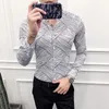 Męskie koszule 2023 Brytyjski styl Summer Men's Smukły -Pit Fit Long -Sleeved Shirt Cale Spring Fashion Mash