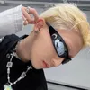 Y2K Cyberpunk Designer Okulary przeciwsłoneczne Kobiety mężczyzn Mężczyzna Moda Księżycowe okulary Futurystyczne sporty na świeżym powietrzu Czarne białe odcienie cienkie okulary słoneczne S560