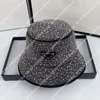 Luxe ontwerpers emmer hoed casquette diamant brede rand hoeden voor mannen gemonteerde hoeden ontwerper cap mode street hoed vrouw resort feestkappen