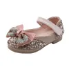 Sneakers Skórzowe buty Pearl Bow Księżniczki Party Dance Taniec Baby Student Flats Kids Performance Shoe 230522