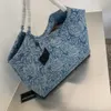 Tote çanta denim mavi çiçek omuz torbası lüks tasarımcı kadın el çantası çapraz gövdesi alışveriş tote vintage nakış baskısı gümüş zincir plaj çantası tasarımcı tote çanta