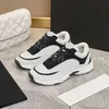 Men Women Suede Casual Shoes Designer Shoes Classic Calfskin Sneakers Reflective Trainer Platform Sneaker Print Leisure Shoe 35-46