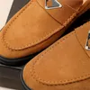 2023 Top PD Brand Men Loafers Lyxiga designers skor äkta läderbrun svart spänne mens casual designer klänningskor slip på bröllopskor storlek 38-45