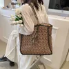 NXY LADES STOM TASEL SIDE TAGS VOOR DRAME Trendy Summer Fashion Shoulder Bag Lady Handtassen en portemonnees Beach Toes 230424