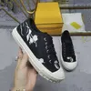 Top Designer Women's Casual Shoes Mens canva Flower embroidery Sneaker Shoes 35-45 With Box