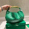 Metal handle woven luxurys handbags Women designer Bags Leather Crossbody purse lady vintage high-capacity shopping handBags