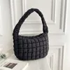 Cos Bag Luxe wolkentas naar beneden handtas schoudertassen grote tote axillaire dumpling zachte nylon handtassen ontwerper vrouwen crossbody avondsatchels mini tas