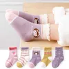 Calcetines 5 pares / lote de algodón para niños de moda suave niños niñas bebé dibujos animados lindos calcetines cálidos conjunto otoño e invierno 1-12Y niños G220524