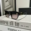 Occhiali da sole per donna Uomo Designer Summer Shades Occhiali da vista polarizzati Big Frame Black Vintage Occhiali da sole oversize da donna Uomo