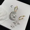 Qualité Lune Asymétrique Plein Diamant Boucles D'oreilles Femmes Hong Kong Style Fée Argent Boucles D'oreilles En Gros