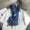 Halsdukar bohemisk retro etnisk stil rese solskydd sjal Bomull och linne halsduk Blue White Porslin Flower Women's