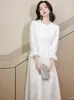 Casual jurken 2023 Spring herfst dames witte avondjurk Franse lange mouw a-line temperament socialite geborduurde flares