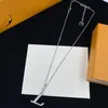 Mit BOX Luxurys Designers Halskette Mode Herren Charm Schmuck Luxus Halsketten Schlüsselbeinkette Geschenk für Freundin Freund Top-Qualität Halsketten