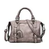 Borse da sera 2023 Femme Borsa a mano di lusso vintage Borsa a tracolla in pelle morbida Designer Donna Casual Tote Travel Ladies Hand