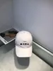 Summer New Miu Letter Hat Mężczyzna i projektantka projektantka Beanie Hat Sunshade Cap Casual Suncreen Baseball Cap