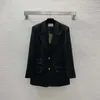 女性のスーツブレイザーズデザイナー2023新しいミニマリスト2ボタン長袖ラペルが酢酸布で、軽く快適な気質、豪華なスーツジャケット
