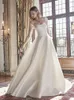 2023 Modern Satin Wedding Dress Garden Bride Dresses Spring Vestido De Novia Sweetheart Strapless Bridal Gowns luxury simple Bridal Dresses Dubai robe de mariage