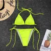 Maillots de bain pour femmes Sexy Micro Neon Bikini 2021 Bandeau String Maillot de bain Femme Halter Maillots de bain Femmes Deux pièces bikini ensemble Maillot de bain brésilien T230524