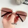 Designer-Mode, luxuriöse, coole Sonnenbrille, neuer großer Rahmen, kleine Xiangjia-Kette, Netz-Rot, gleiche Sonnenbrille, Herren- und Damenmode, gemischter Trend mit Logo-Box