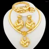 Collana Orecchini Set Dubai Golden Color Rose Jewelry Grande ciondola e ciondolo Matrimoni Regali Charm Bangle Ring Gioielli da sposa