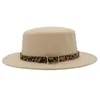 ヒョウ帽とヒョウ帽子帽子ユニセックスフラットトップフェルトハット女性贅沢パーティーフランスのキャップサンプロテクションキャップ