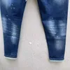 2023 D099 CoolGuy Man Jeans Fabric Micro-Elastasticは、高品位の洗濯ジッパー刺繍装飾小さな革タグを特徴としています