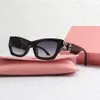 Lunettes de soleil de créateur de mode simples lunettes de soleil pour femmes hommes classiques marque de soleil verre avec lettre lunettes adumbral 7 couleurs option des lunettes