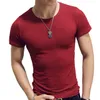 Deze winkel is gespecialiseerd in t-shirts heren t-shirts dames t-shirts katoenen tops heren casual shirts luxe kleding street shorts mouw kleren