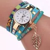 Polshorloges 5-laags kleurrijke gevlochten riemlus armband horloge voor dames kwarts polshorloge met legeringsbladhanger