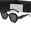 Gafas de sol de diseñador de moda Gafas de sol de playa Hombres y mujeres 7 colores Dos estilos disponibles fashionbelt006