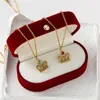 Hänge halsband Böhmen krona för kvinnor blå röd natursten rostfritt stål kedja kvinnliga smycken gåvor grossist