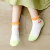 Meias 5 pares/lote 2023 Summer Cotton Girls meninos de meninos e adolescentes Site de moda de desenho animado Spring Spring New Children's Socks para 1-12 G220524