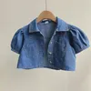 Set di abbigliamento 2023 Neonate Set estivo Giacche di jeans Abito floreale Bambini Bambini Moda Casual Compleanno 2 pezzi Abiti Vestiti