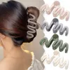 Frau große gefrostete Plastikwellen Haarkrallen Barrettes Haarnadel Dame Haarklammern Kopfbedeckungsschmuck Haargrip Girls Haarzubehör Accessoires