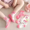 Chaussettes 5 paires / lot de coton enfants filles garçons bébés mignon dessin animé mode doux net été 1-12 ans chaussettes nouveau-né G220524