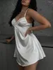Abiti casual Donna Slip Dress Spalline con spalle scoperte Scollo a V Patchwork in pizzo Sexy Summer Lady Mini Clubwear